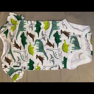 Dino tee